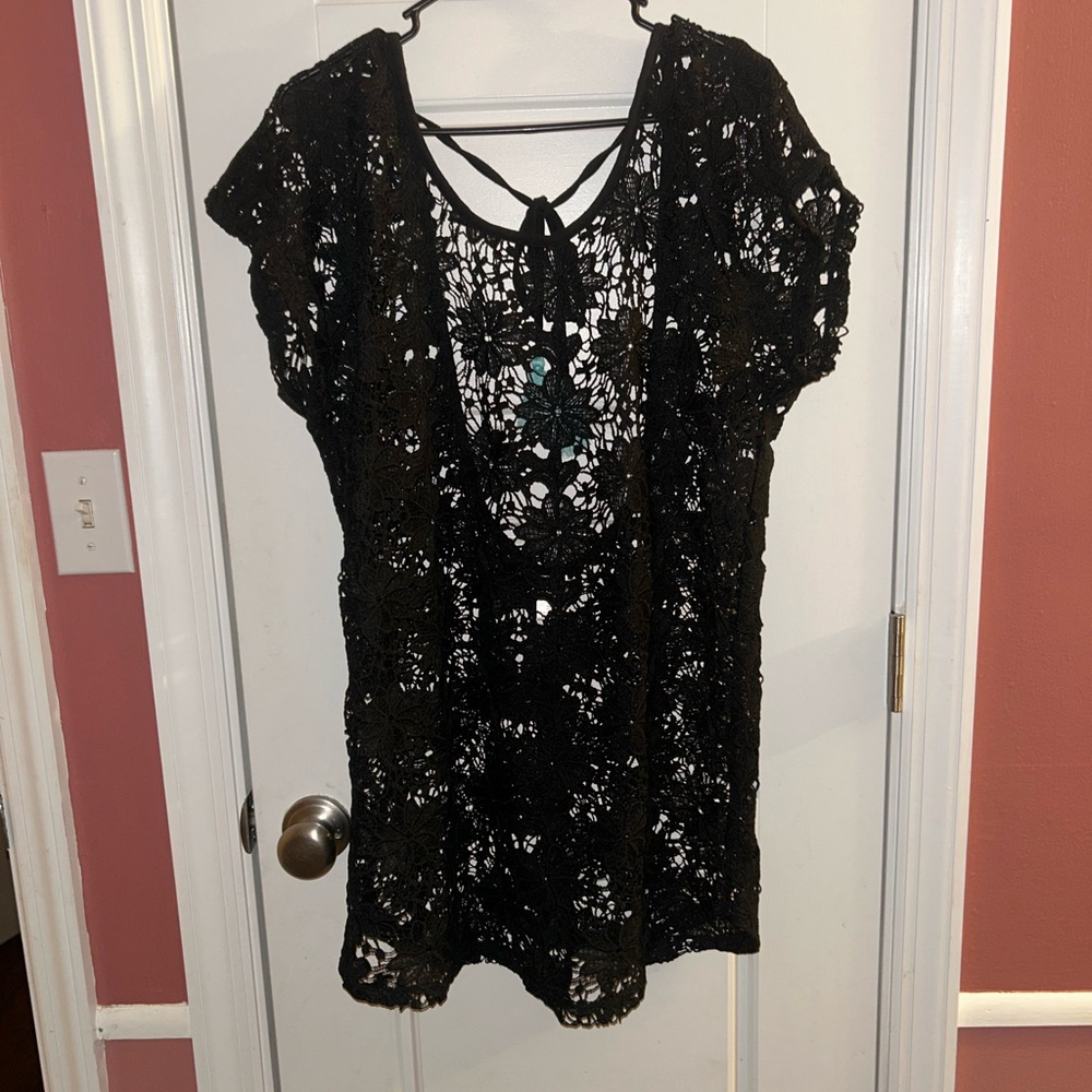 NWOT Xhilaration Medium Black Crochet Tunic Cover-Up Beach Swim Boho